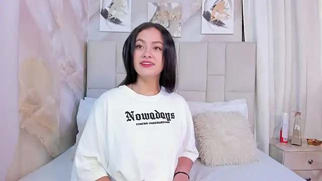 Jaslyn  Smith online show from 02-02-26, 04:17