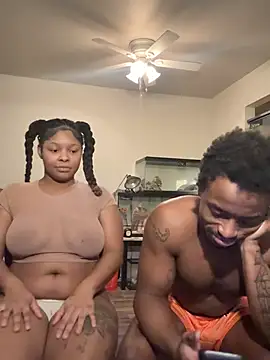 exotic  couple online show from 01-16-26, 11:31