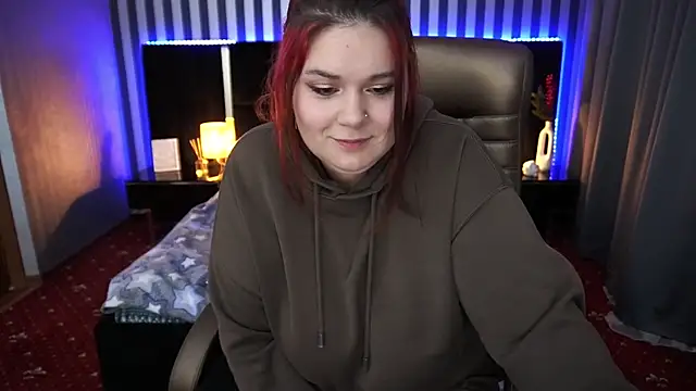 Snapshot of BettyDark chatting on 01-30-25, 04:48 BettyDark online show from 01-30-25, 04:48