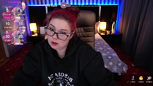 Snapshot of BettyDark chatting on 03-16-25, 02:53 BettyDark online show from 03-16-25, 02:53