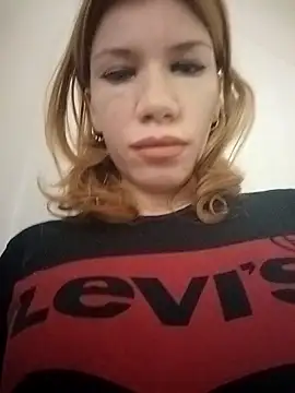 EvaRush online show from 12-20-25, 10:55