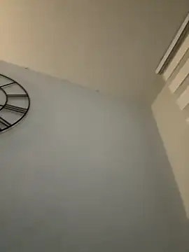 Snapshot of derFickerali chatting on 01-28-25, 02:32 derFickerali online show from 01-28-25, 02:32