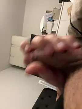 Snapshot of derFickerali chatting on 02-15-25, 03:50 derFickerali online show from 02-15-25, 03:50