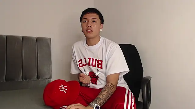 alex-lover online show from 02-15-25, 02:04