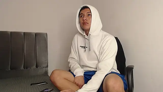 alex-lover online show from 02-19-25, 04:55