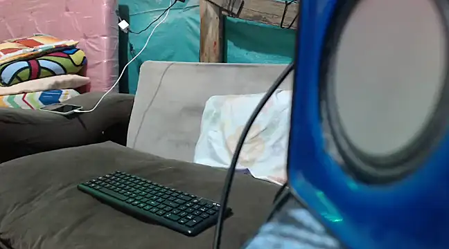 mom son dirty online show from 03-19-25, 11:57