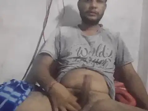 Snapshot of vikas835096 chatting on 09-20-25, 06:42 vikas835096 online show from 09-20-25, 06:42