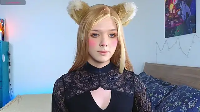  yourFoxy  online show from 09-19-25, 01:01