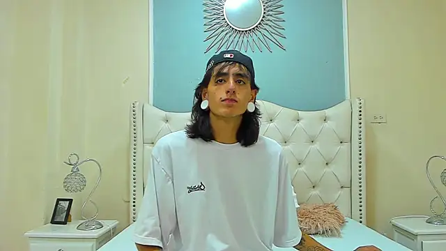 Matthew Dixonn online show from 12-06-24, 06:15