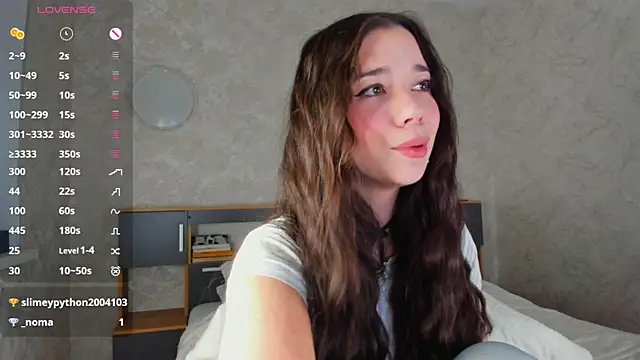 Snapshot of Butterflys1268 chatting on 05-13-26, 03:26 Butterflys1268 online show from 05-13-26, 03:26