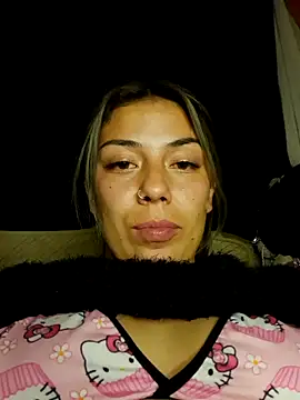 Sweel Leyva18 online show from 12-13-24, 04:11