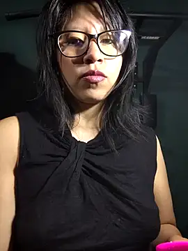 Giviper1 online show from 12-22-24, 03:44