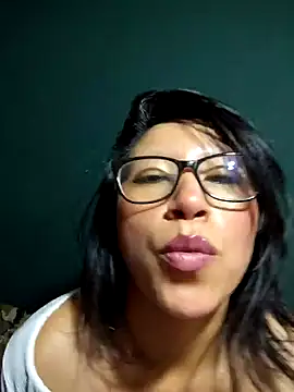 Giviper1 online show from 12-28-24, 02:22