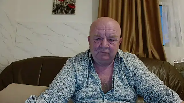 fullballs6 online show from 03-11-26, 03:56