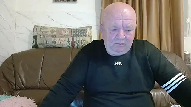 fullballs6 online show from 03-18-26, 02:47