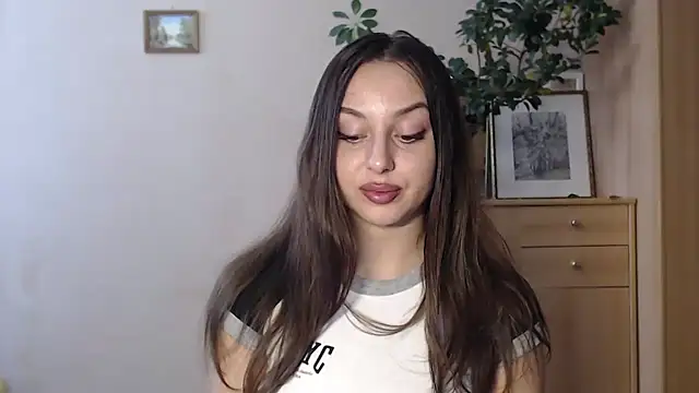 courtneyPerfect online show from 01-15-25, 11:53