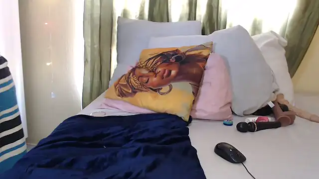 Foxybrownxx1 online show from 12-20-25, 06:53