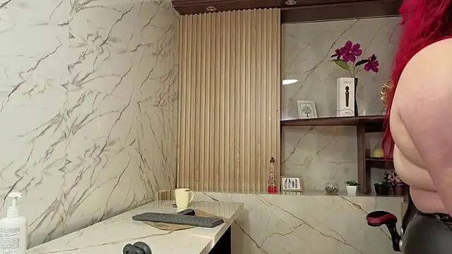 MirandaRossi online show from 04-18-26, 01:26