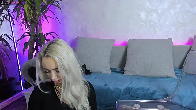 BambiAndAyline online show from 02-05-25, 04:27