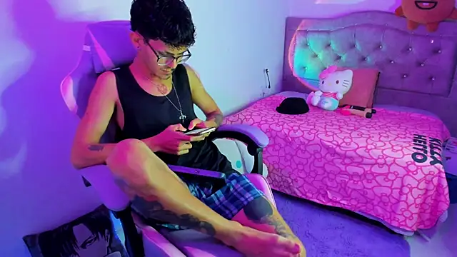 Ocsanis69 online show from 04-09-26, 04:01