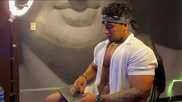 bradley smith online show from 02-16-25, 01:38