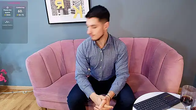 Snapshot of Jacob_Rodriguez11 chatting on 12-20-24, 01:47 Jacob Rodriguez11 online show from 12-20-24, 01:47