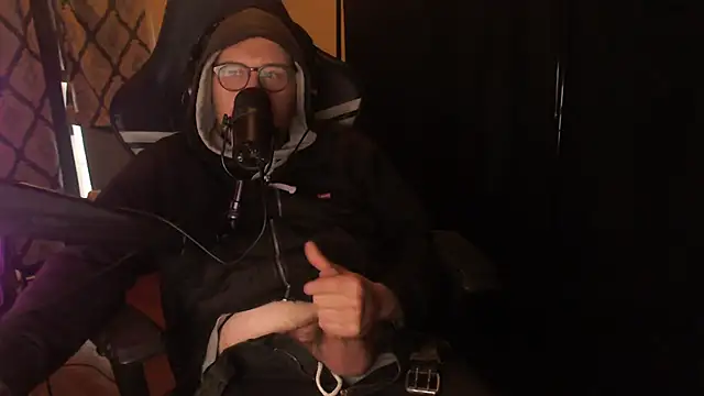 Snapshot of chicostick413 chatting on 03-12-26, 04:46 chicostick413 online show from 03-12-26, 04:46