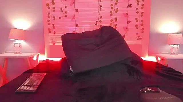 KylieMaxwell online show from 02-07-25, 01:58