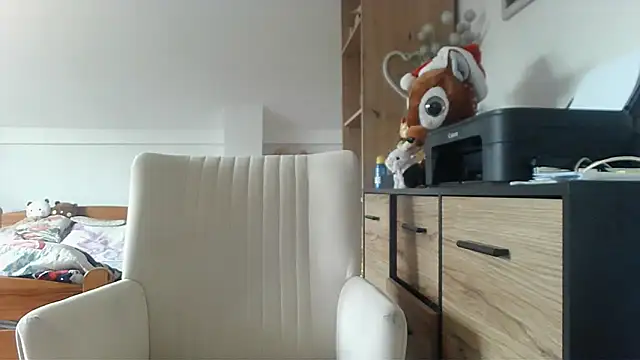 ReifeVenna online show from 12-22-25, 11:29