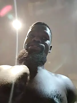 Snapshot of Chocolate_factory_man chatting on 12-29-24, 10:14 Chocolate factory man online show from 12-29-24, 10:14