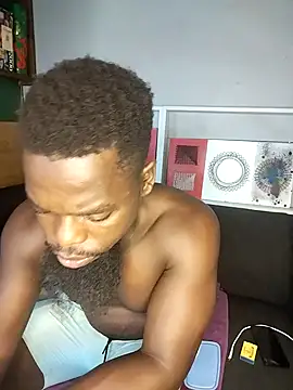 Snapshot of Chocolate_factory_man chatting on 03-07-25, 08:56 Chocolate factory man online show from 03-07-25, 08:56