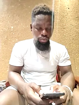 Chocolate factory man online show from 12-17-25, 01:22