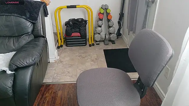 Snapshot of Thekodyy chatting on 09-09-25, 12:26 Thekodyy online show from 09-09-25, 12:26