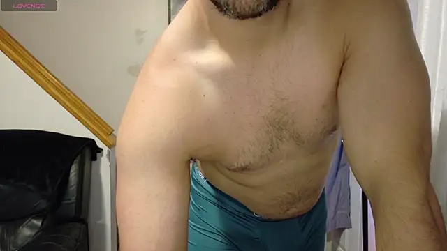 Snapshot of Thekodyy chatting on 09-11-25, 12:11 Thekodyy online show from 09-11-25, 12:11