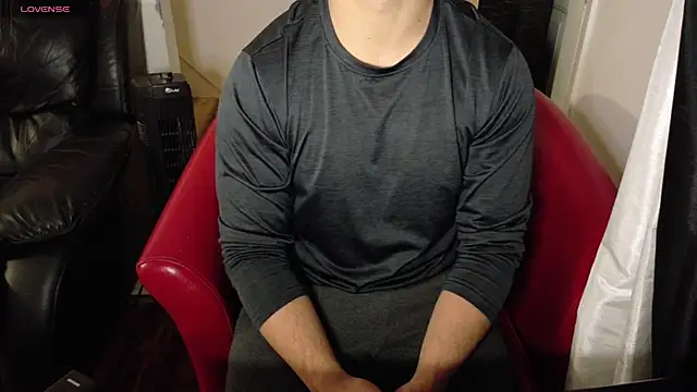 Snapshot of Thekodyy chatting on 09-25-25, 10:19 Thekodyy online show from 09-25-25, 10:19