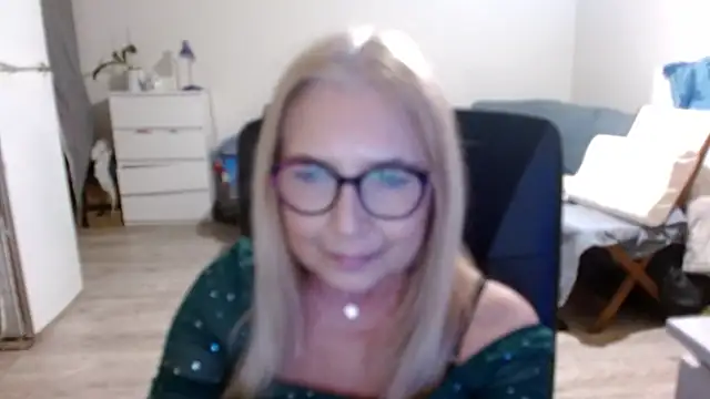 sofia xkiss online show from 02-14-25, 06:08