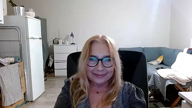 sofia xkiss online show from 03-02-25, 02:54