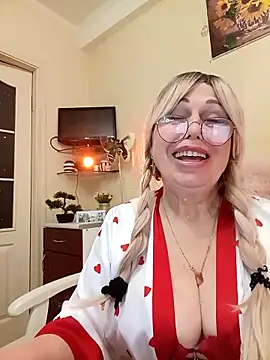 SusieNoreen online show from 10-08-25, 03:15