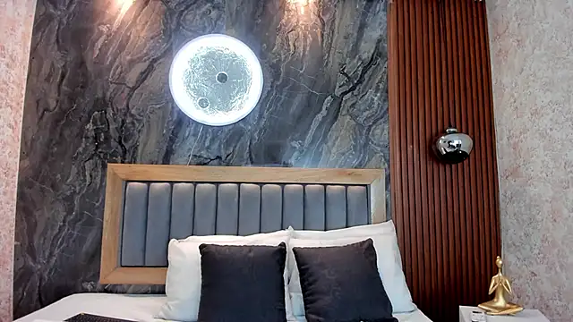 BellaPeers  online show from 10-02-25, 12:01