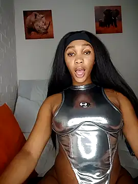 Shria107 online show from 12-16-25, 08:36