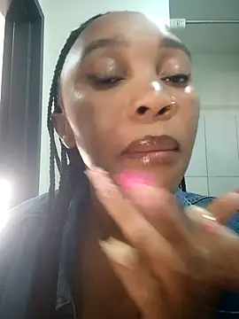 Shria107 online show from 04-05-26, 11:02