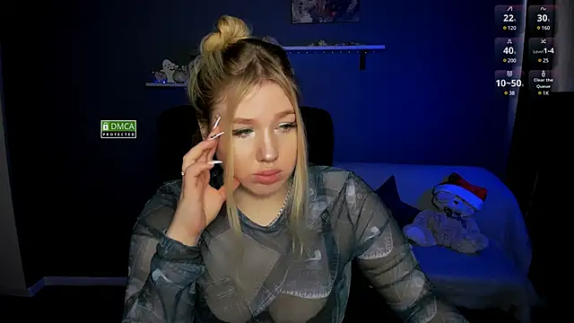 juli kisss online show from 02-06-25, 09:32