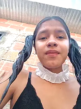 Little Pau Dirty online show from 10-31-25, 01:56