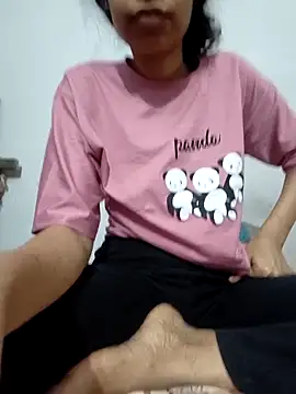 catreena online show from 11-04-25, 07:24