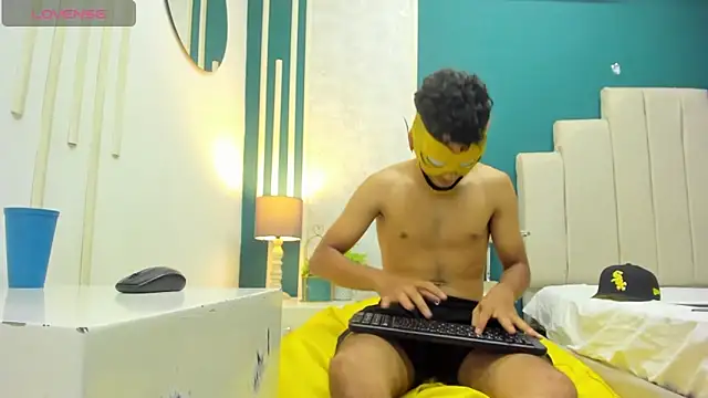 Austin Cardieff online show from 01-03-25, 10:29