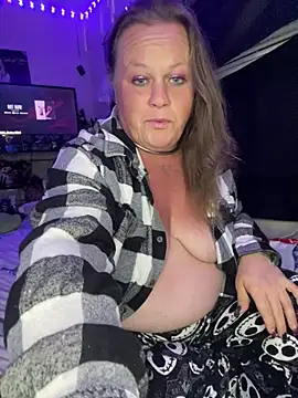 HeatherLynn online show from 06-30-26, 04:24