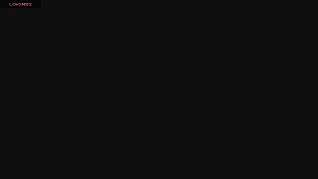 Snapshot of April_Scarlett chatting on 05-27-26, 01:35 April Scarlett online show from 05-27-26, 01:35