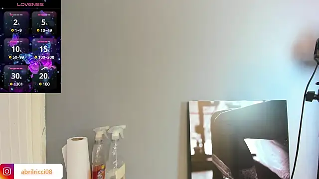 Snapshot of abril_ricci chatting on 01-15-25, 03:22 abril ricci online show from 01-15-25, 03:22