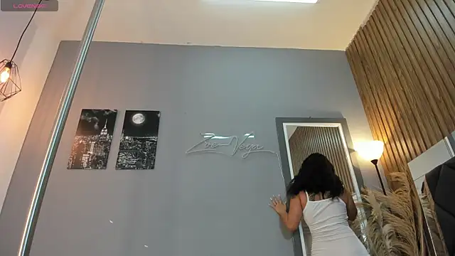 Snapshot of abril_ricci chatting on 02-09-25, 03:11 abril ricci online show from 02-09-25, 03:11