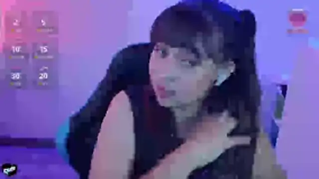 Snapshot of Skarlet_Adams28 chatting on 07-09-26, 07:29 Skarlet Adams28 online show from 07-09-26, 07:29